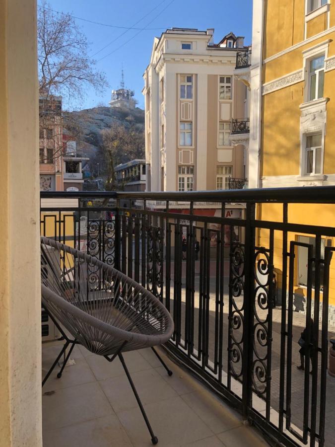 Beautiful Best Location Apartment Green Mouse Пловдив Экстерьер фото